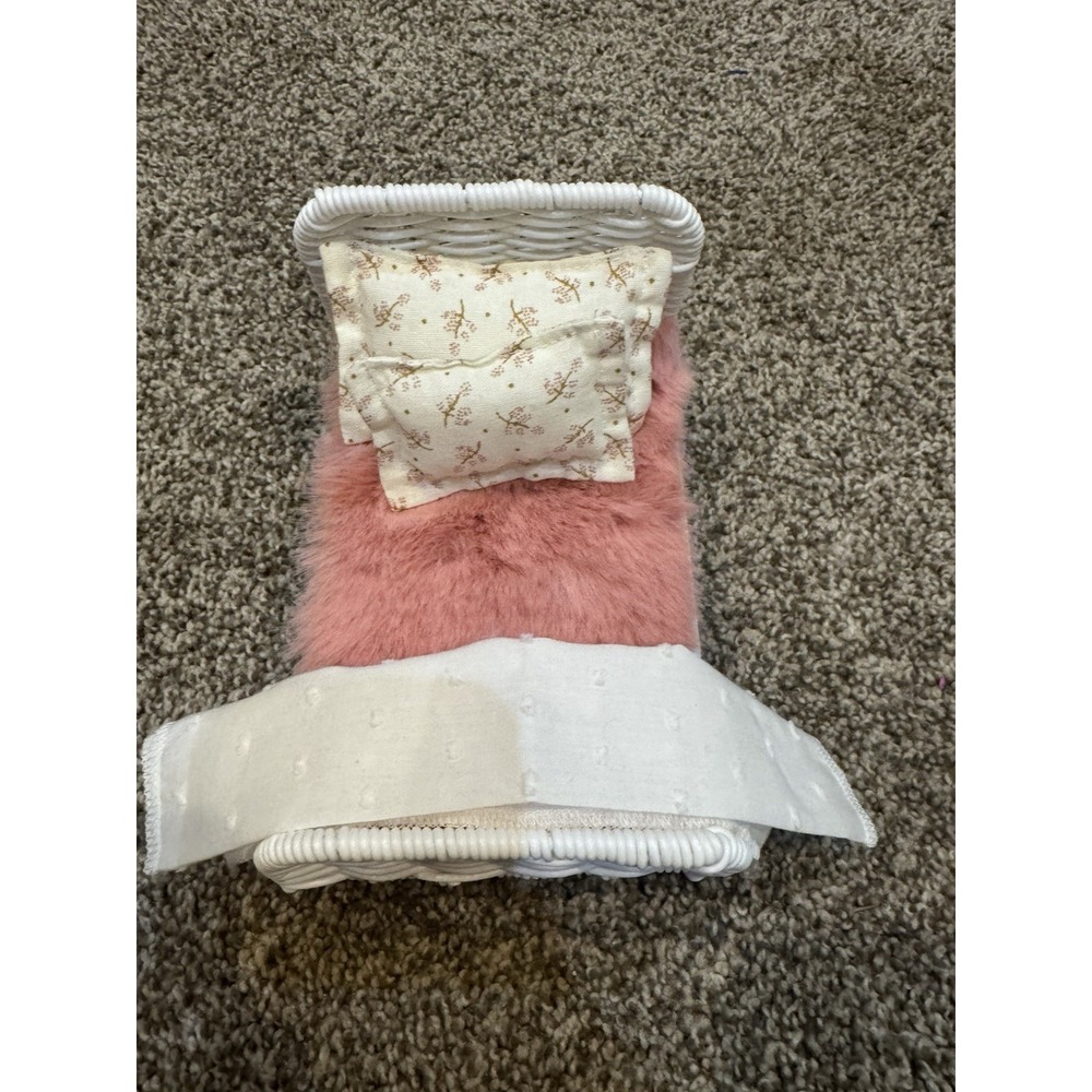 Miniature Dollhouse Bed Pink